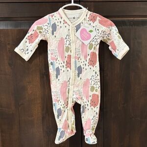Apple Park organic cotton footed one piece size 0-3 months
